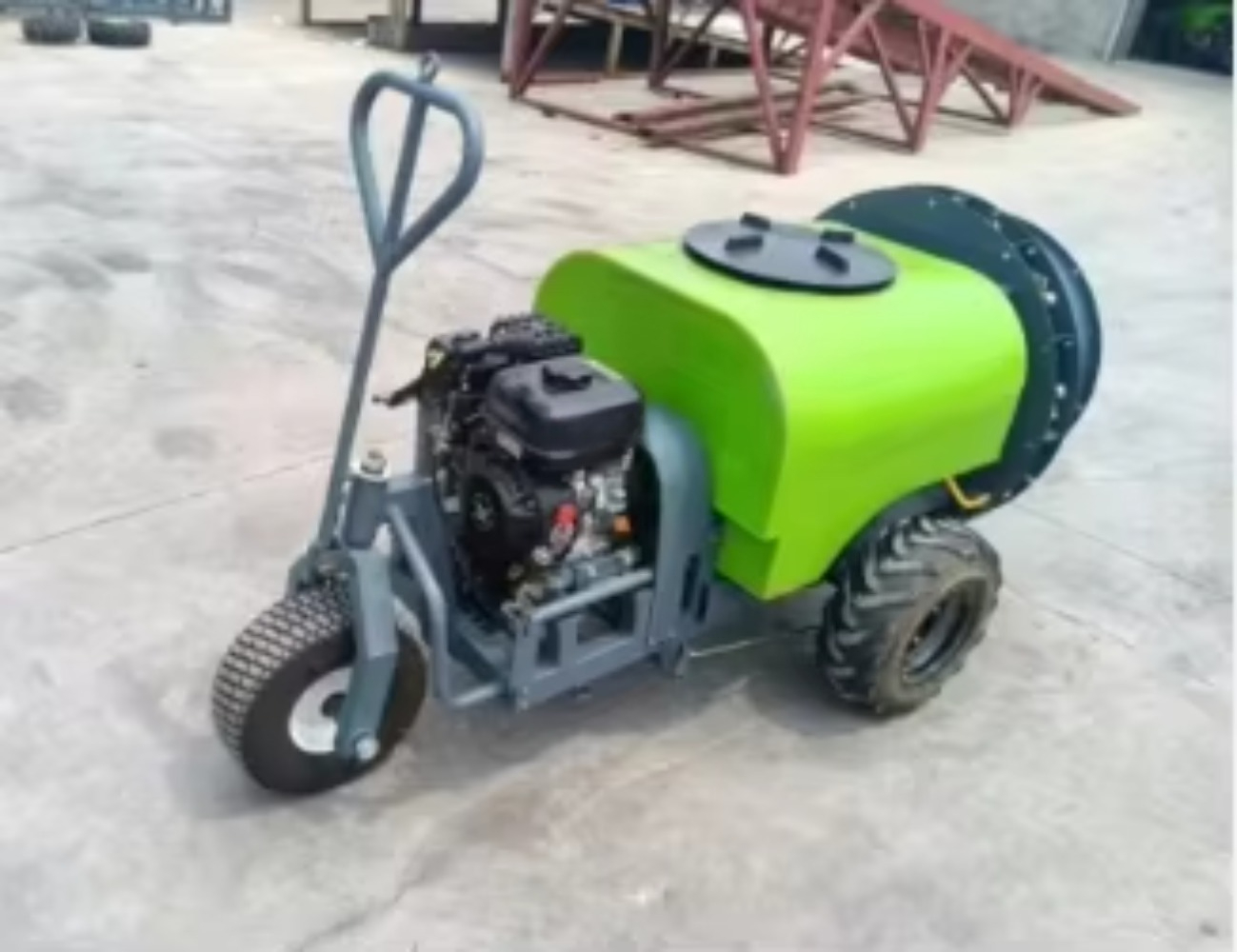 Kendi Kendine Giden Hava Tahri - Orchard Sprayer Tractor incelemesi ve fiyatı